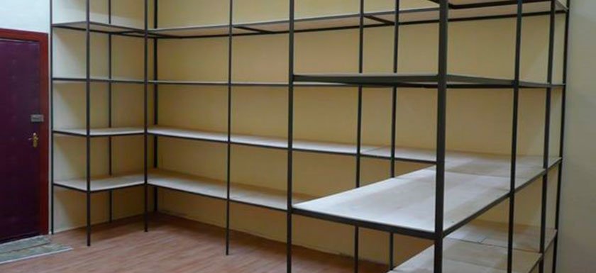 Металеві стелажі та шафи на замовлення за індивідуальними розмірами