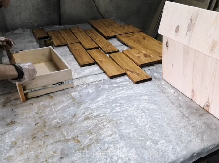 дерев'яні меблі на замовлення