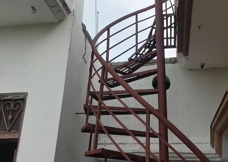 Виготовлення металевих сходів